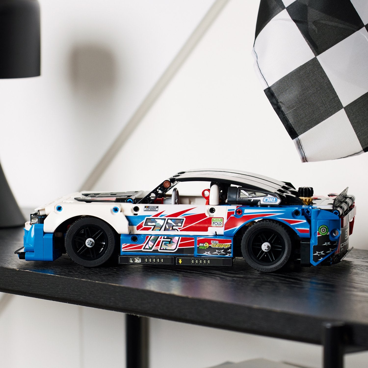 NASCAR® Next Gen Chevrolet Camaro ZL1 42153