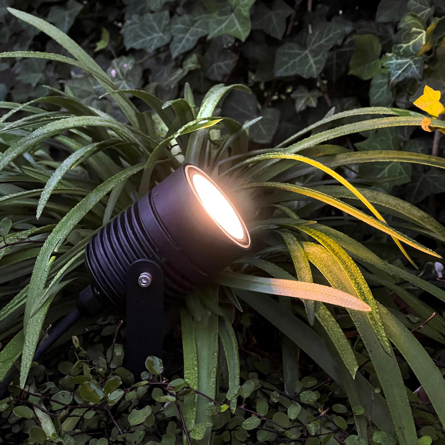 Nova Garden spot Warm to cold light Sv