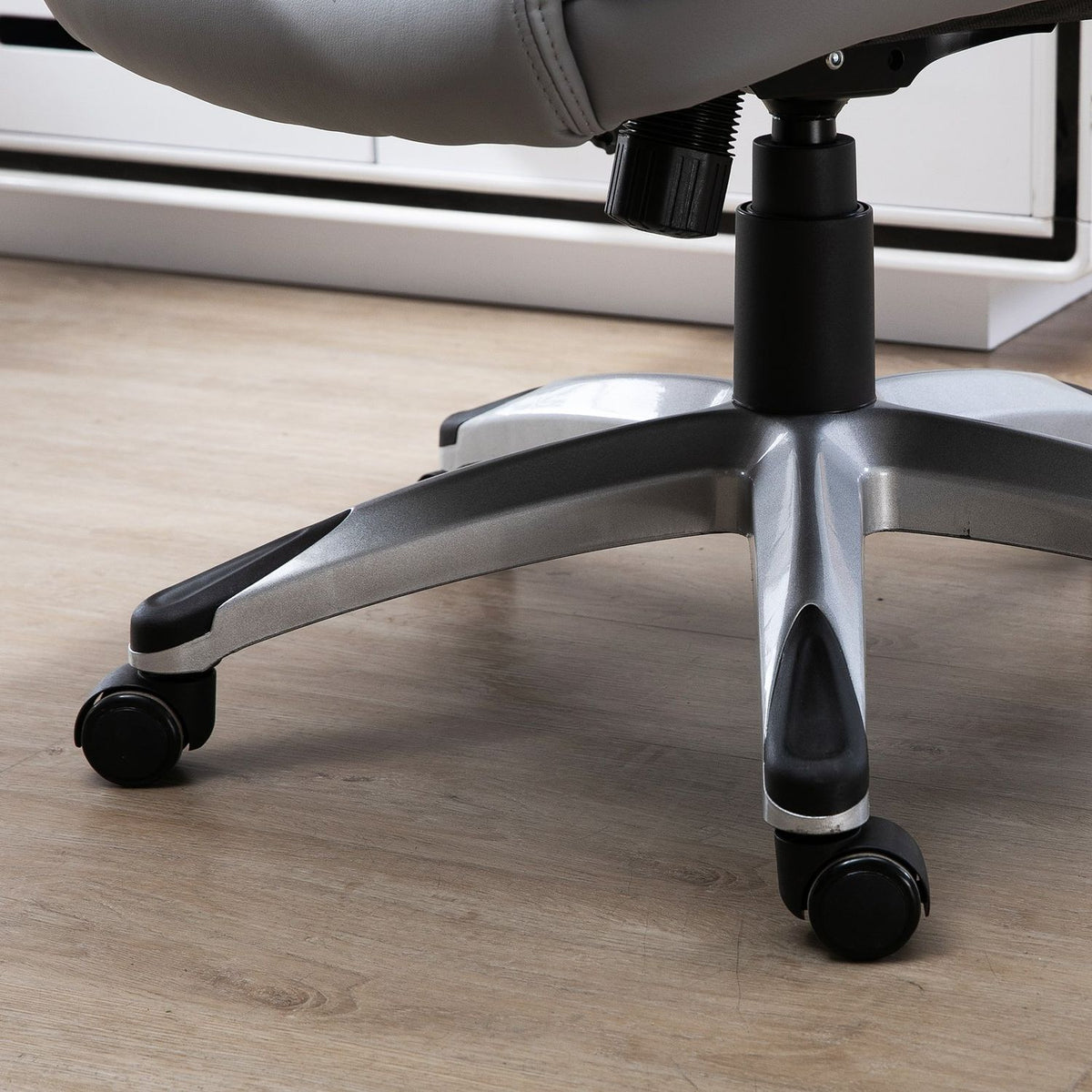 Office Chair, Swivel Chair, Computer Chair, Ergonomic, Rocker Function, Height Adjustable, Headrest, Armrests, Faux Leather