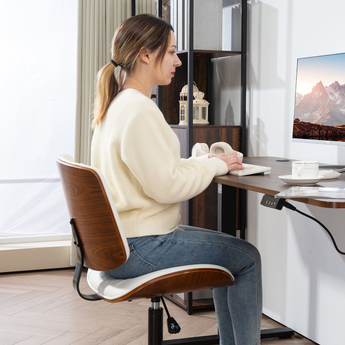 Office chair height-adjustable desk chair with wheels, diamond quilting, swivel chair with rocker function, faux leather, white |