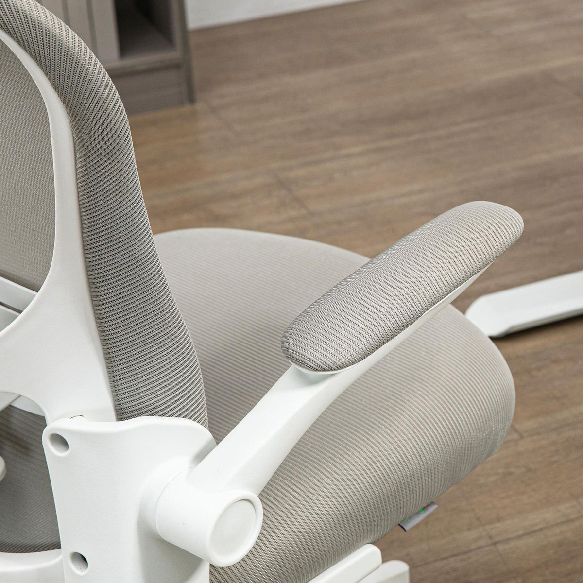 Office chair with adjustable headrest, ergonomic desk chair with fold-up arm, up to 120 kg, gray
