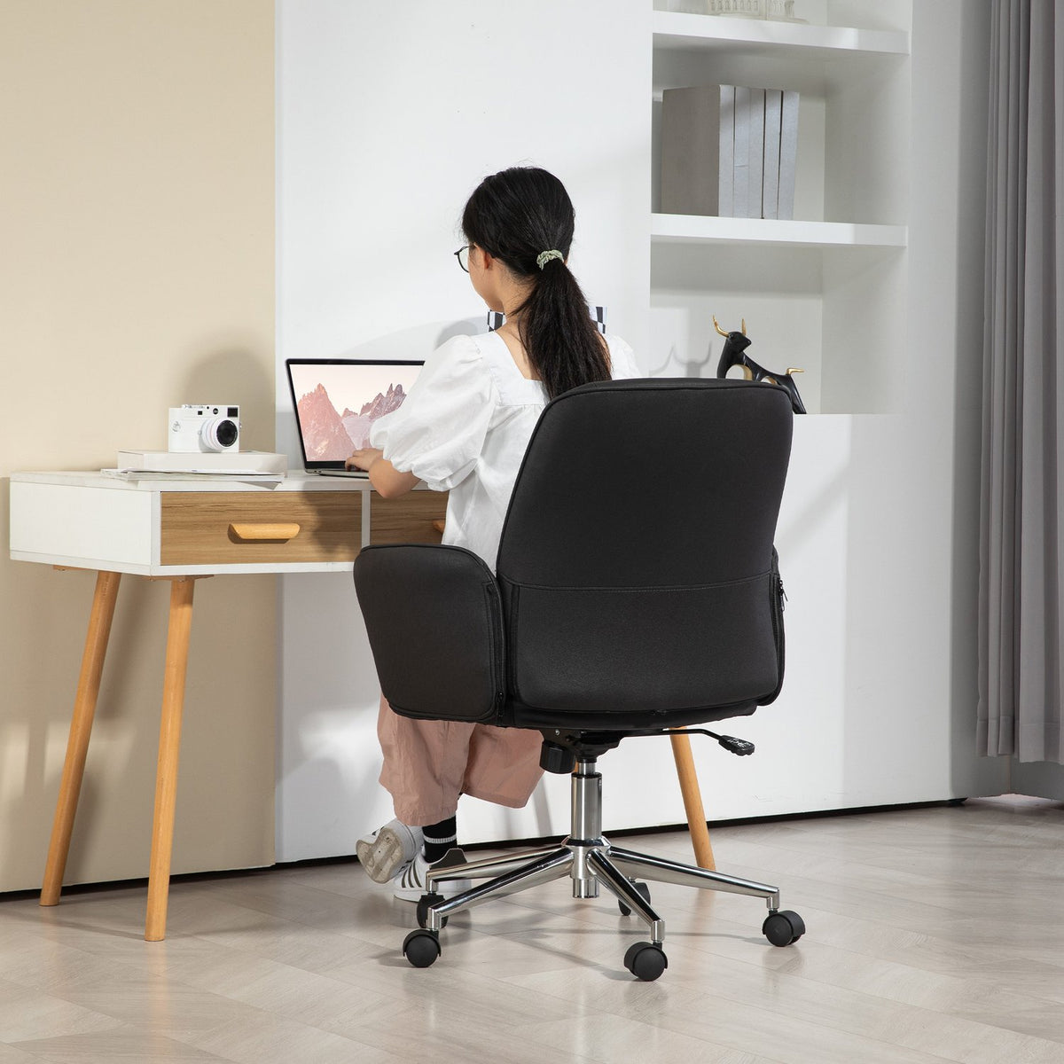 Office chair with rocker function, desk chair, height-adjustable swivel chair, ergonomic work chair, modern, can hold up to 120 kg, microfibre, black, 67 x 69 x 92-102 cm