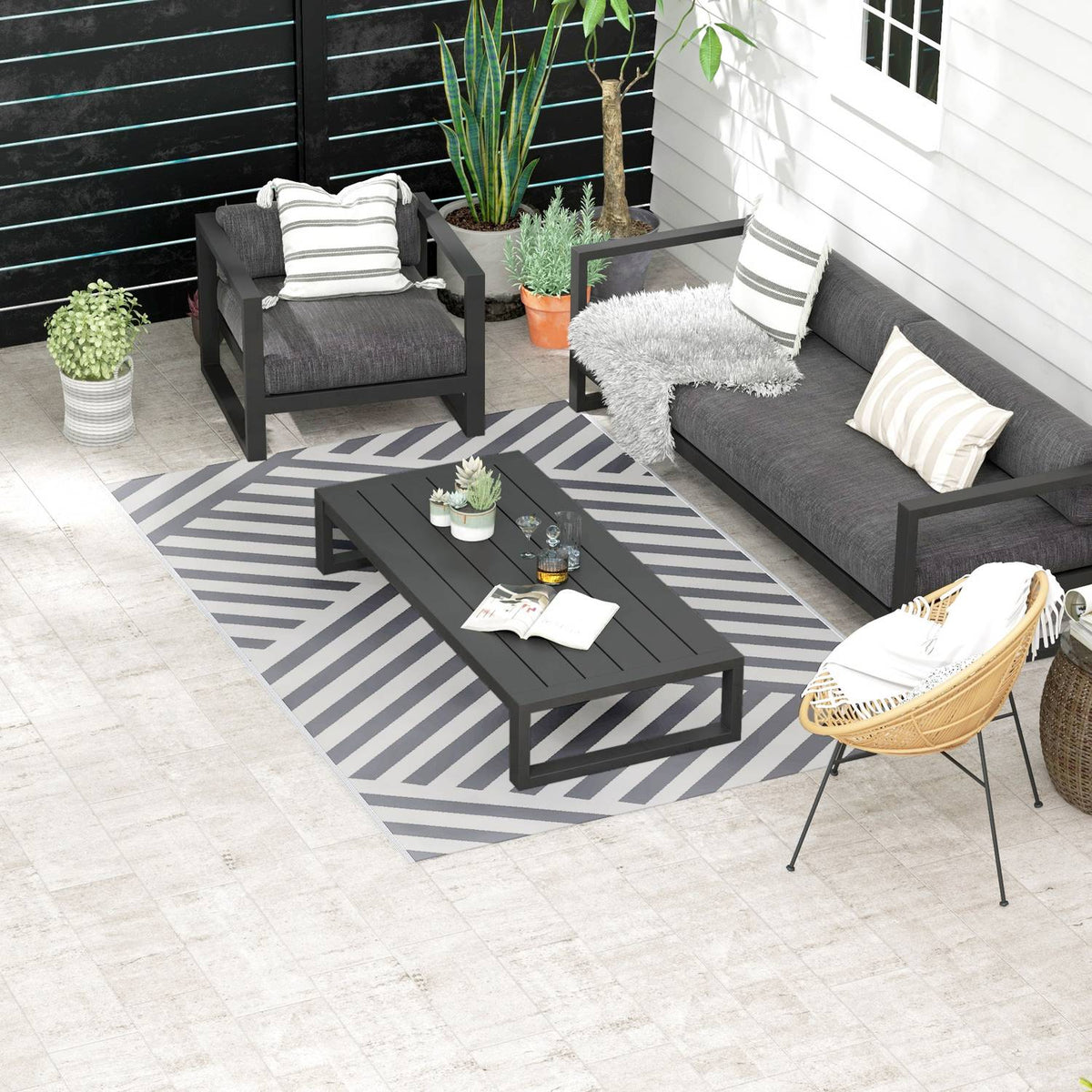 Outdoor Rug Reversible Garden Rug With Carry Bag, Ideal For Camping & Balcony, Light Gray + Cream, 182X274Cm