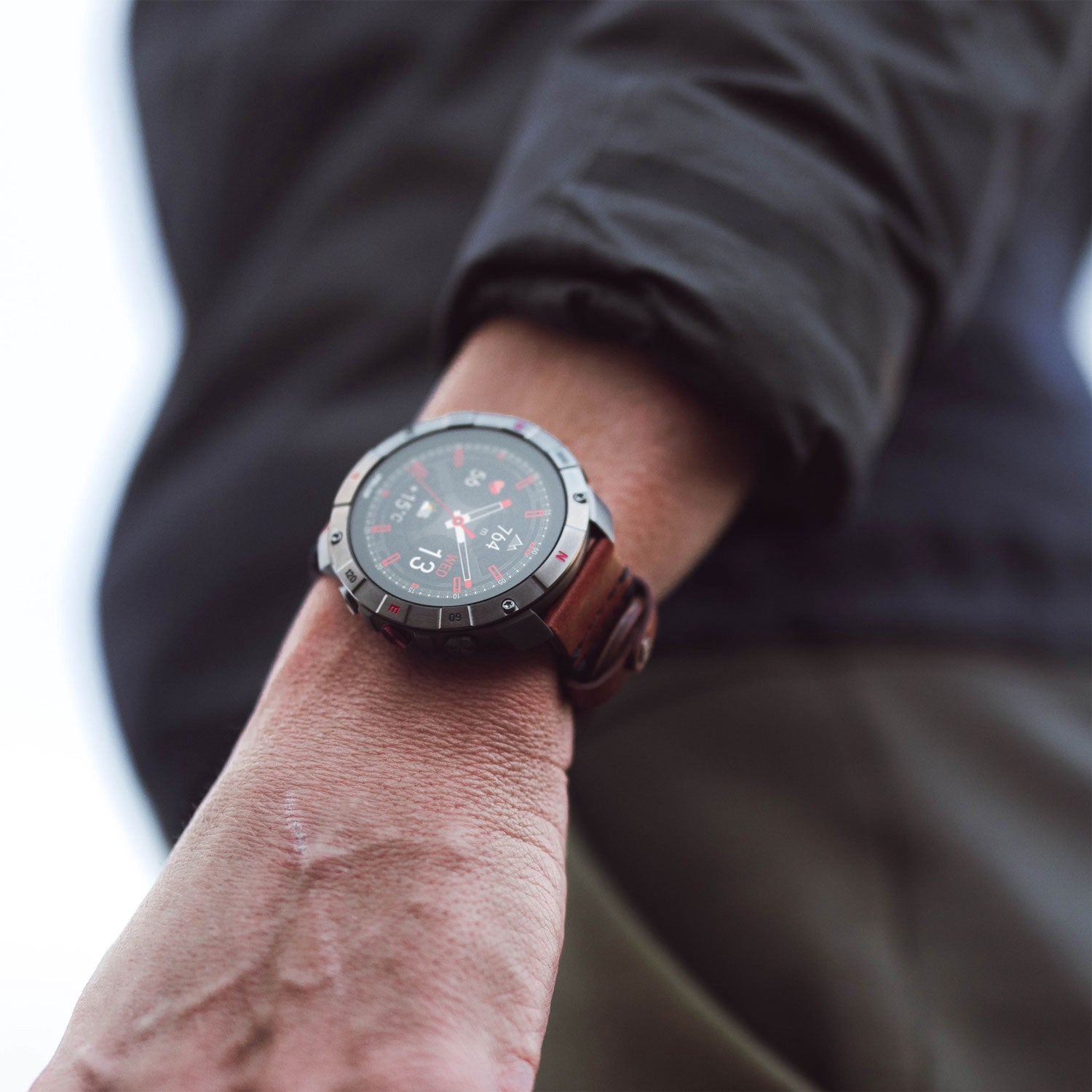 Outdoor Sports Watch, Titanium, AMOLED Sapphire Display