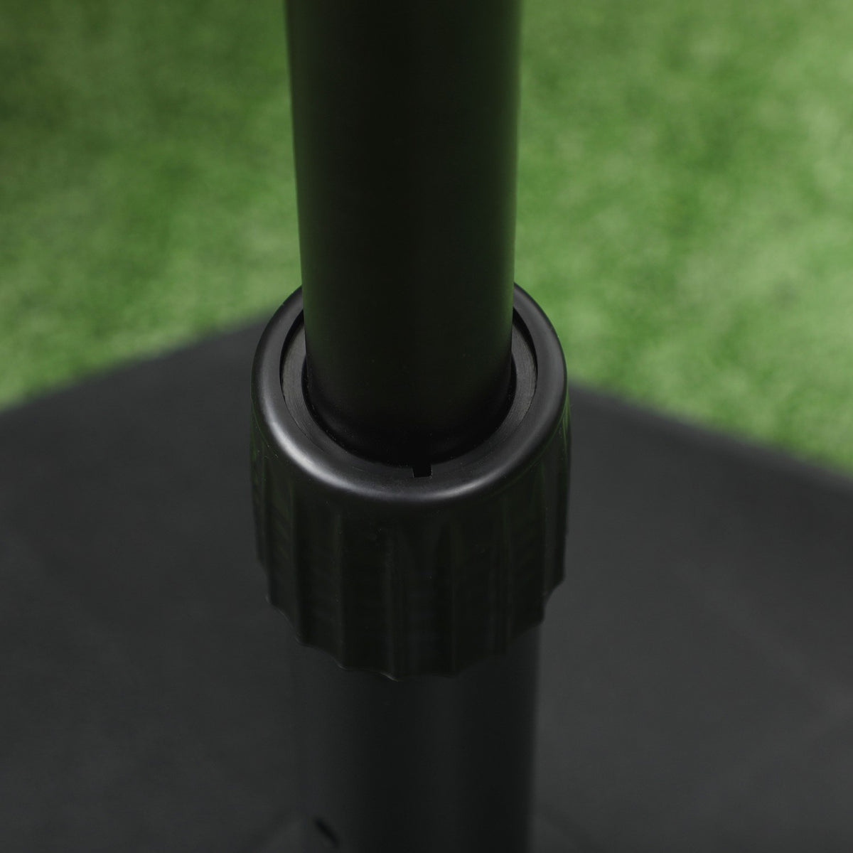 Parasol Stand 22Kg Stable Umbrella Base For Ø32/34/38Mm Poles, Cement Filling, Ideal For Garden, Black, Ø46X39H Cm