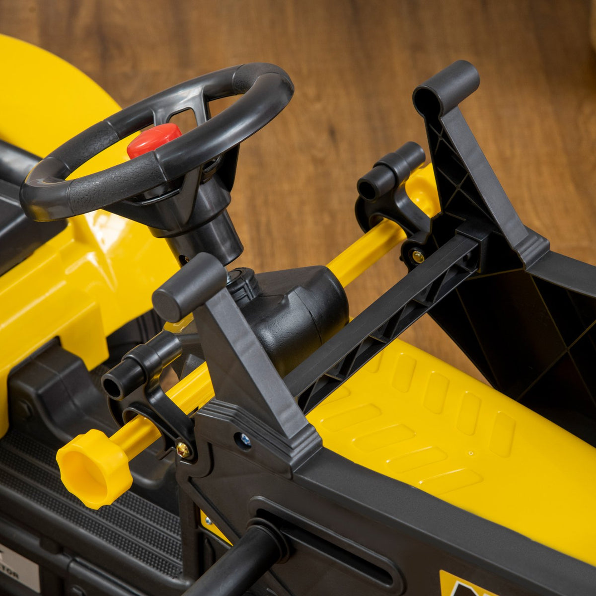 Pedal Tractor With Trailer, Pedal Vehicle With Shovel, Children'S Vehicle Tractor For Children Aged 3 And Over, Yellow