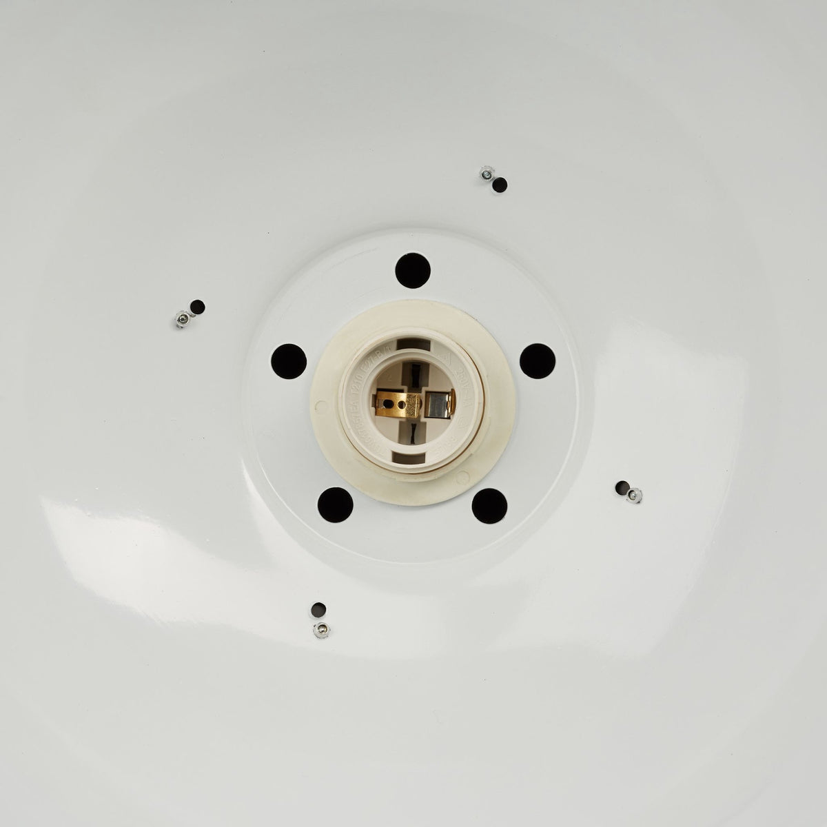 Pendant lamp in metal