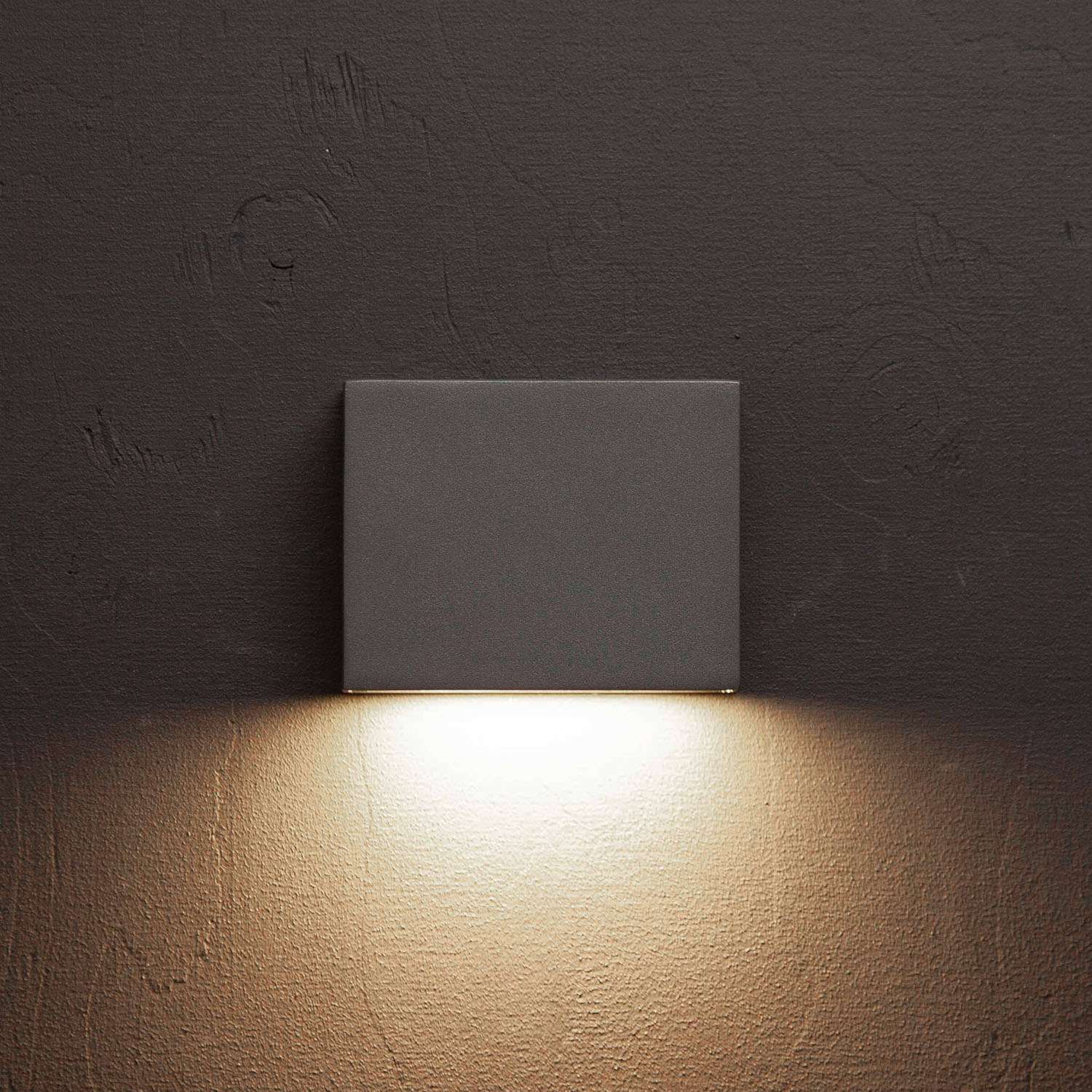 Per I Wall luminaire LED IP54 3000K 4W 210lm Anthracite