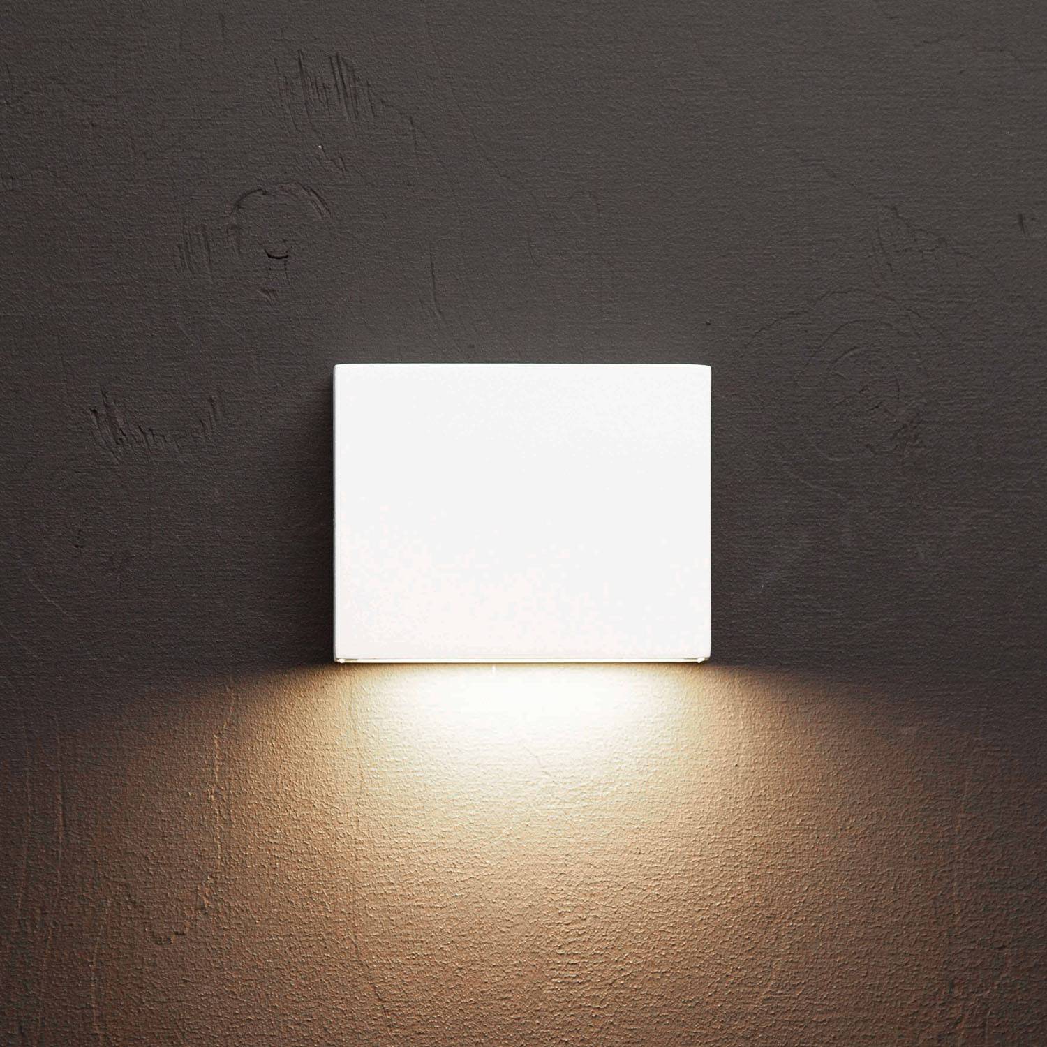 Per I Wall luminaire LED IP54 3000K 4W 210lm White