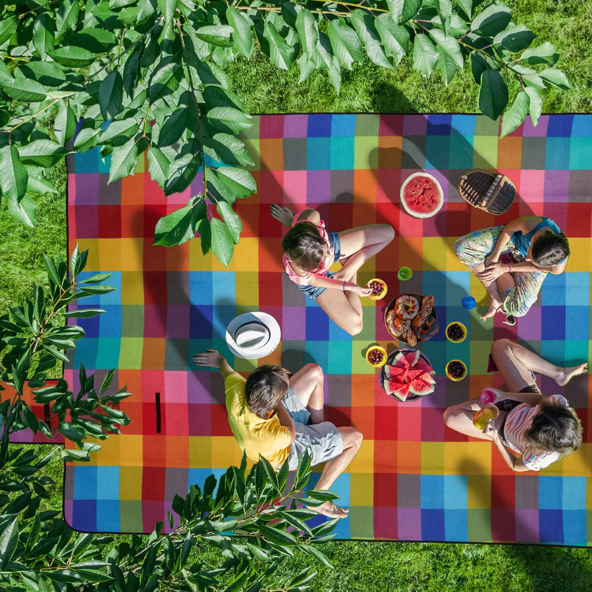 Picnic blanket 300 x 200 cm checkered