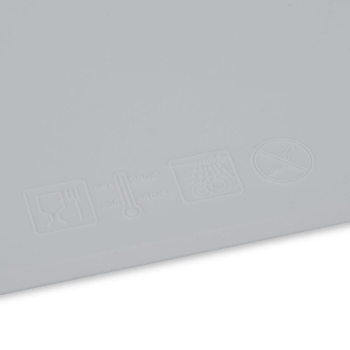 Placemats for children in the form of clouds