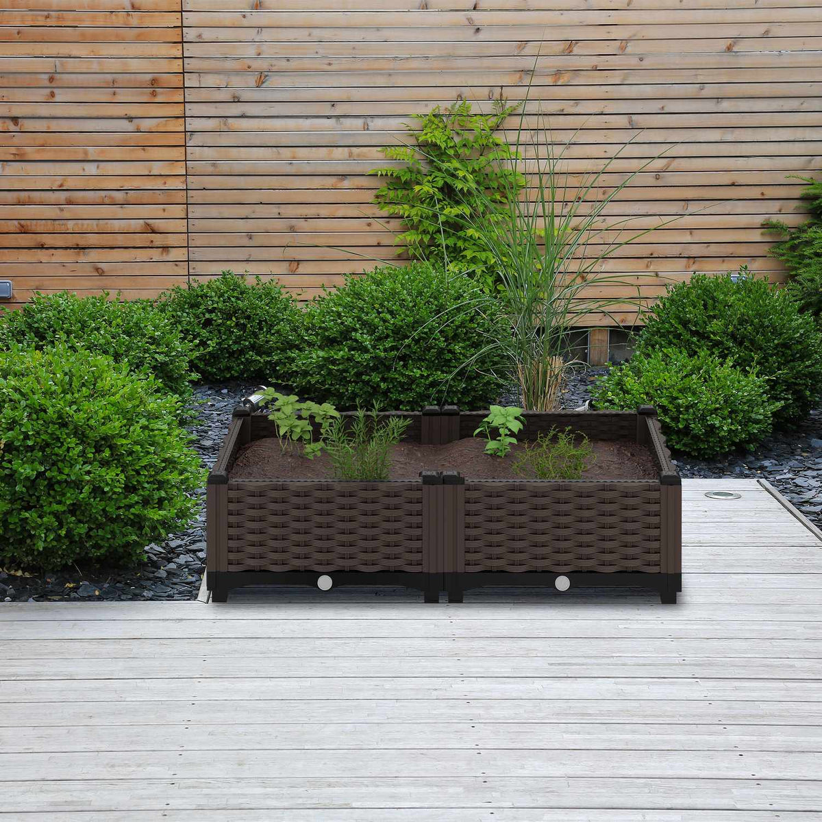 Planter box in rattan look