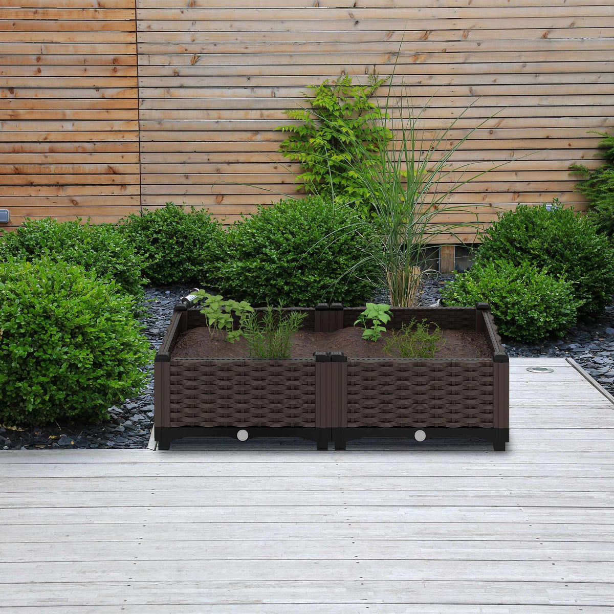 Planter box in rattan look