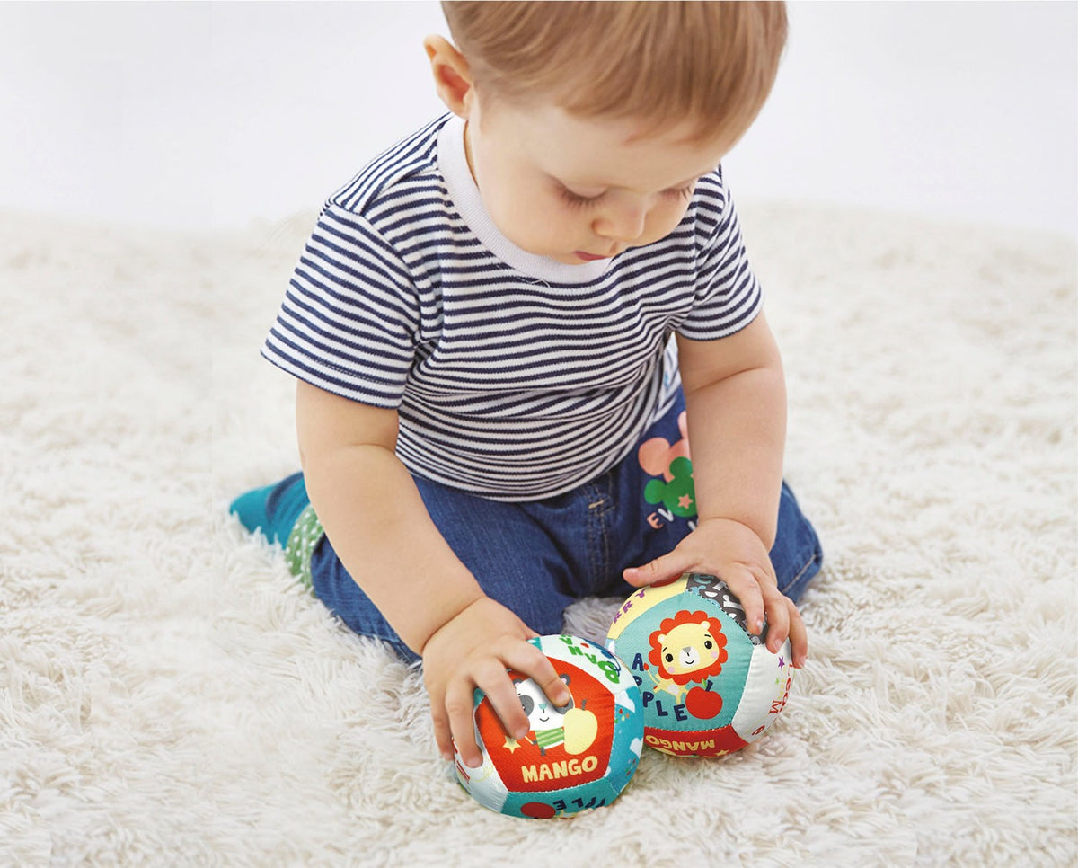 Plush Rattle Ball for Babies, Soft Animal Design, 10cm