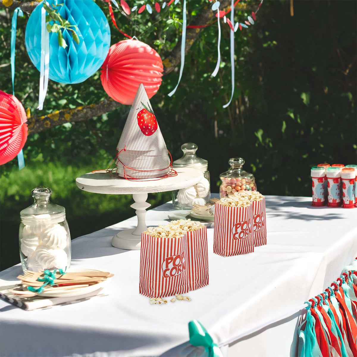 Popcorn bags with retro motifs - 48 pcs