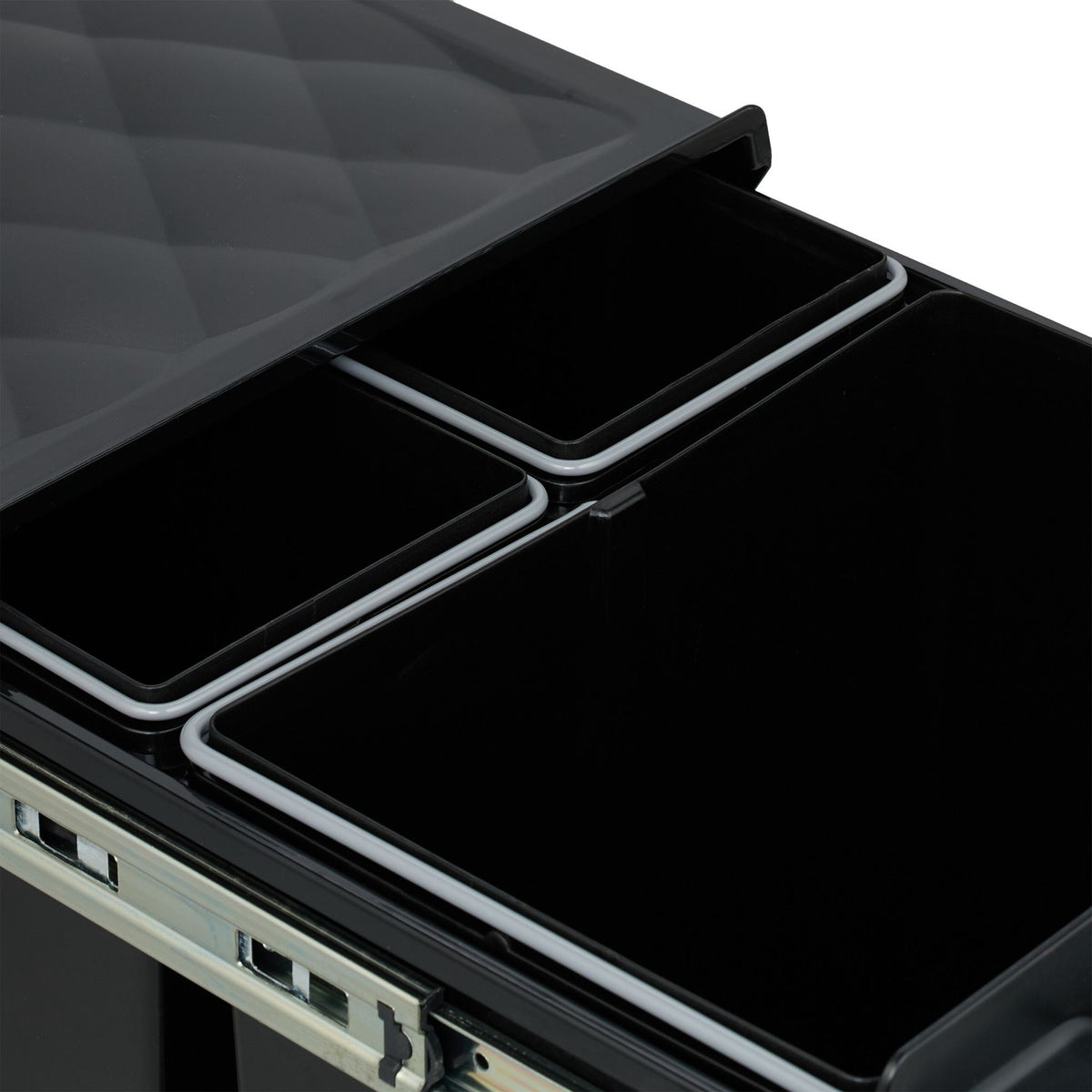 Pull-Out Waste Bin, Black – Space-Saving, Odor-Resistant