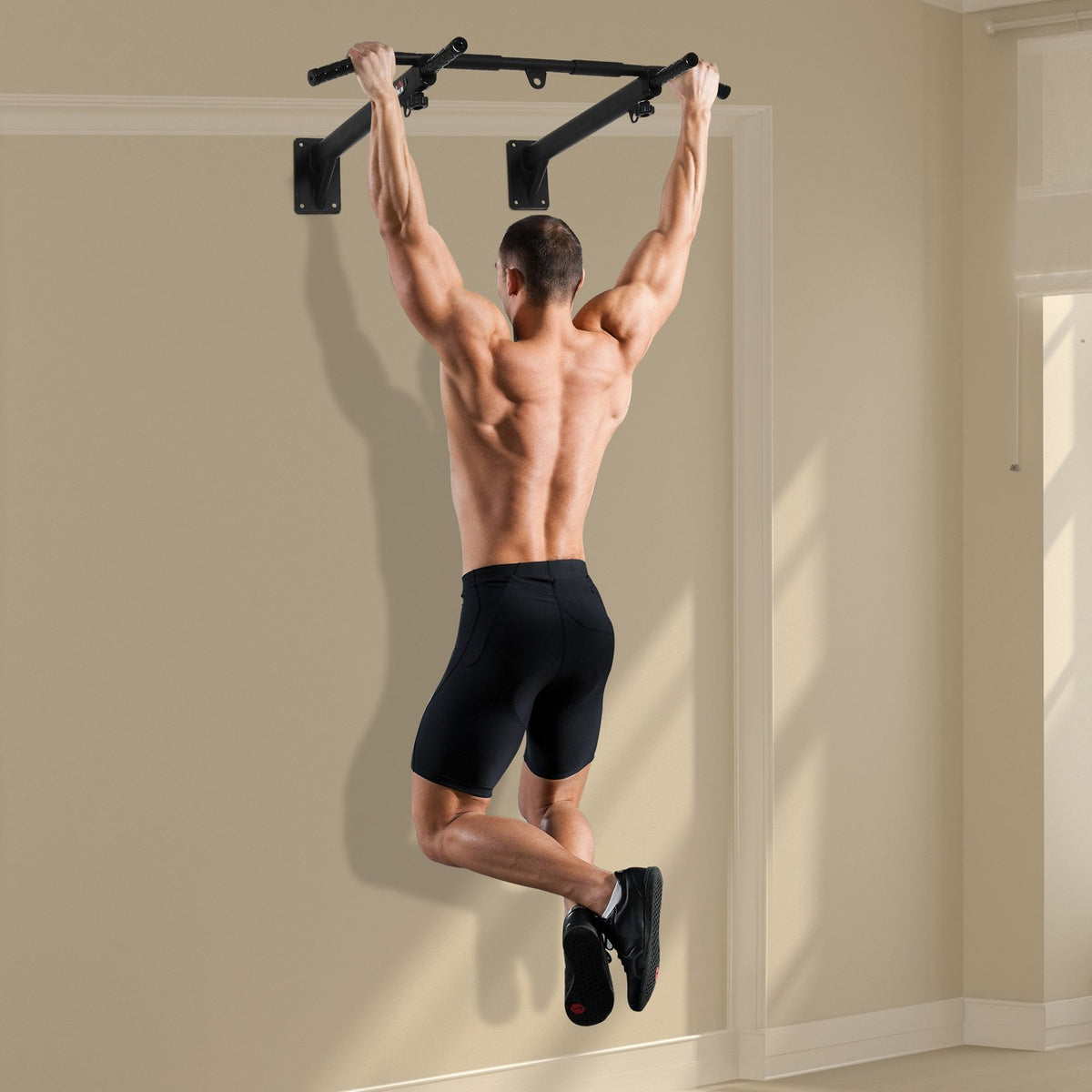 Pull-Up Bar Wall Mounting Pull Up Bar, Horizontal Bar With Eyelets For Punching Bag, Steel, Black, 93.5X65X17 Cm