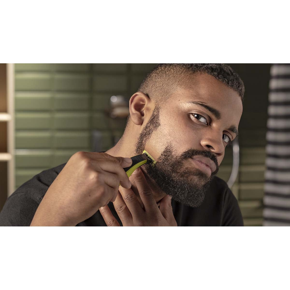 QP220/50 Replacement razor blades OneBlade (QP25xx) / OneBlade Pro (QP65xx) 2 pcs