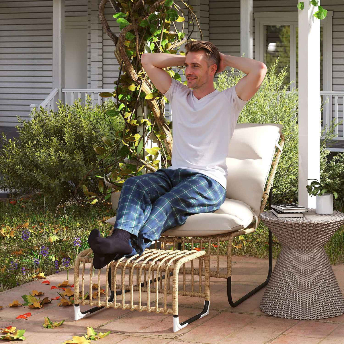 Rattan relaxation chair with footstool UV-resistant garden chair with cushion straps outdoor rattan chair garden chair for garden, balcony, terrace natural wood