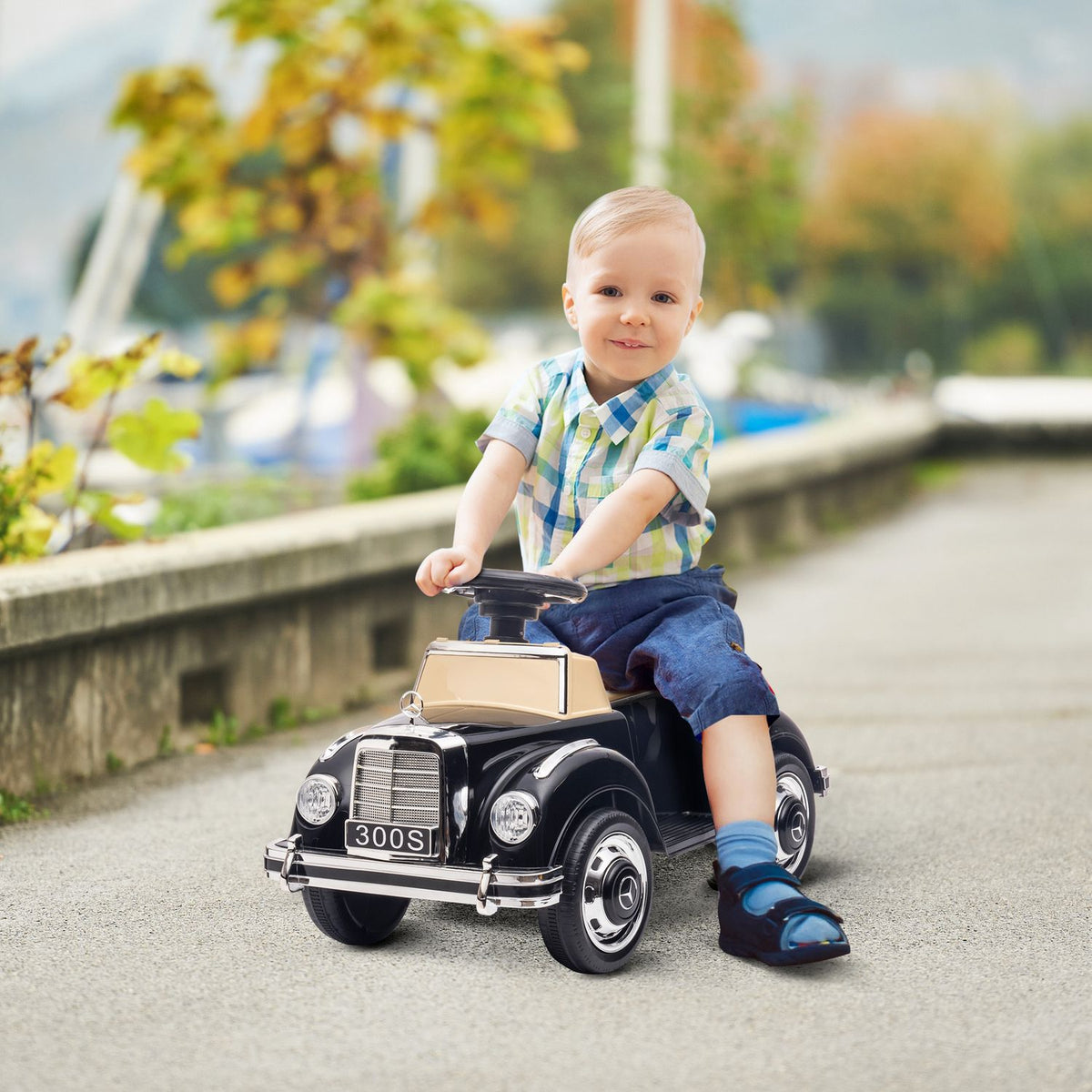 Ride-on car, children's vehicle, ride-on vehicle with storage space, children's car with tip protection for 18-48 months children, black