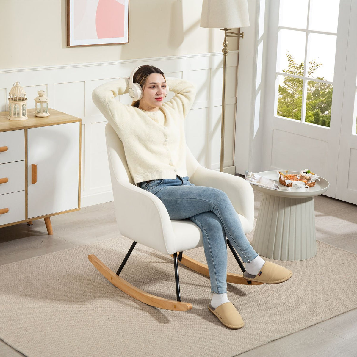 Rocking chair, rocking chair with armrests, wooden runners, relaxation chair, armchair with velvet look, relaxation chair, swing chair for bedroom, living room, balcony, cream white