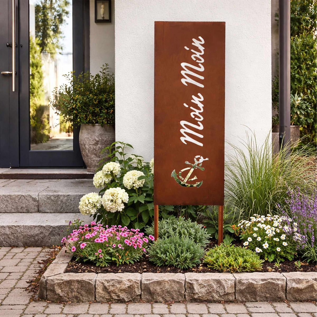 Rust-Patina Decorative Garden Stake – Weatherproof Ornament