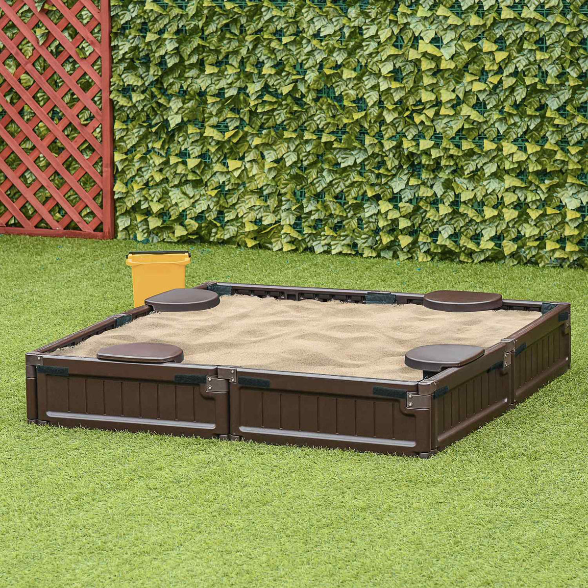 Sandpit sandbox 4 seater with groundsheet and tarpaulin for children 3-12 years, HDPE, 123x123x21 cm, brown