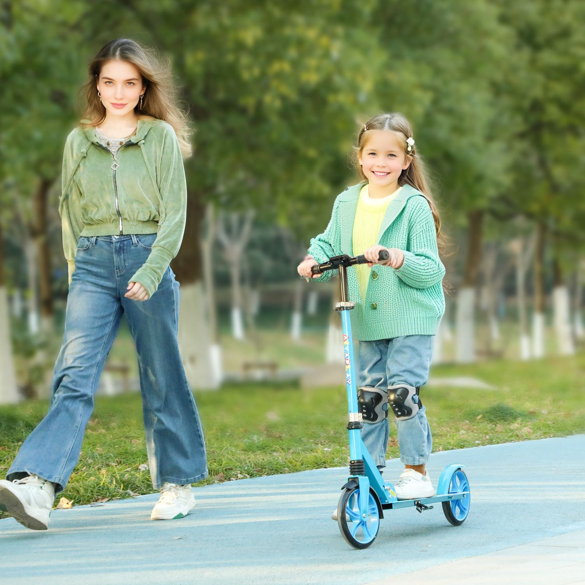 Scooter Children's Foldable Children's Scooter with Adjustable Handlebar Height, 2 Large Wheels, Rear Mudguard Brake, Kick Scooter for Children from 6-12 Years Blue