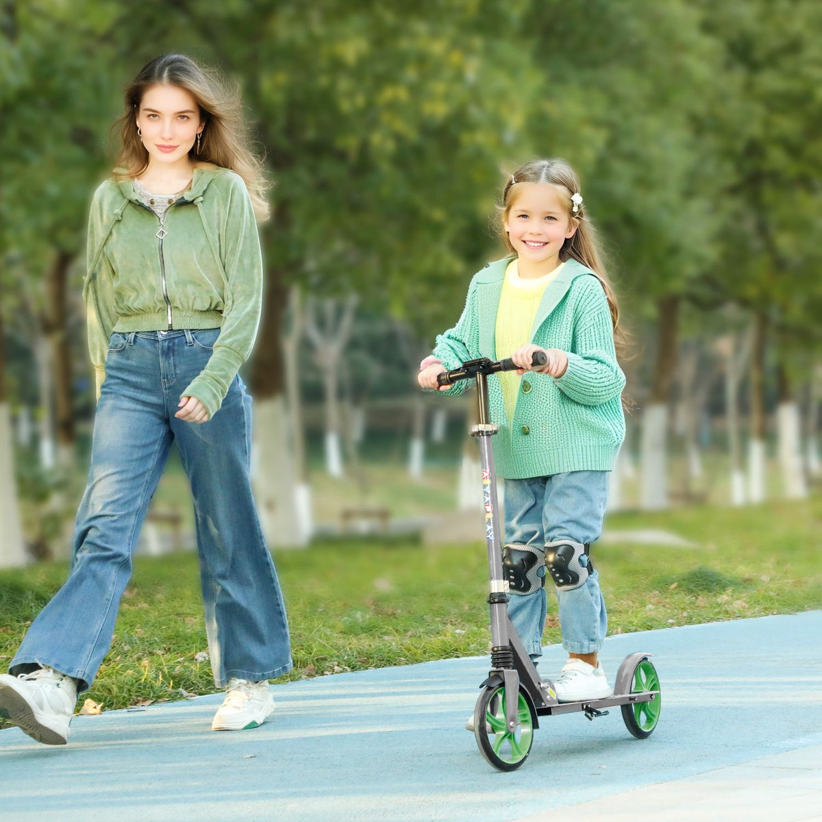 Scooter Children's Foldable Children's Scooter with Adjustable Handlebar Height, 2 Large Wheels, Rear Mudguard Brake, Kick Scooter for Children from 6-12 Years Green