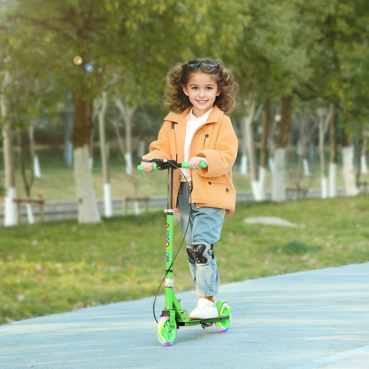 Scooter Children's Foldable Children's Scooter with Adjustable Handlebar Height, 2 Luminous Wheels, Handbrake & Rear Wheel Brake Kick Scooter for 3-8 Years Children Green