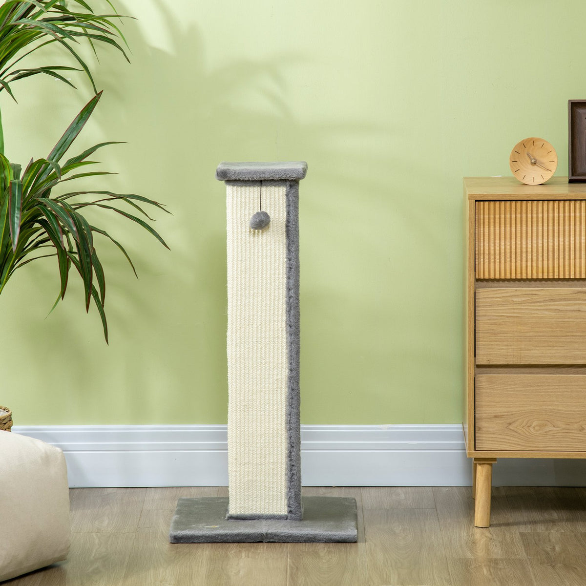 Scratching Post 81Cm High Scratching Post Made Of Sisal With Play Ball, Ideal For Cats Up To 5Kg, Indoor Use, In Gray And Cream