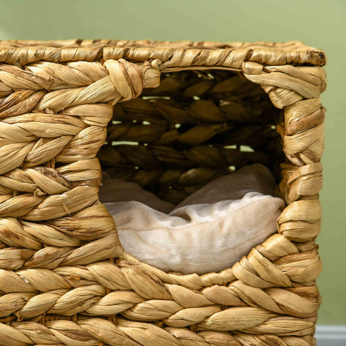 Scratching barrel 55 cm high cat barrel with 2 caves, cushions, scratching post with cat bed, cat tower made of water hyacinth grass, light brown