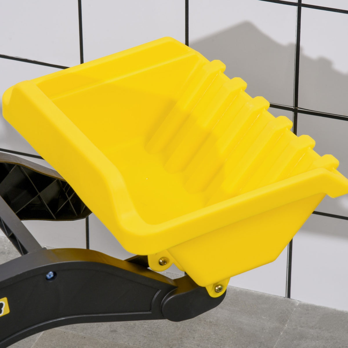 Seat Excavator Ride-On Excavator With Shovel For 3 Year Olds, Pedal Tractor, Ride-On Vehicle, 114X41X54Cm