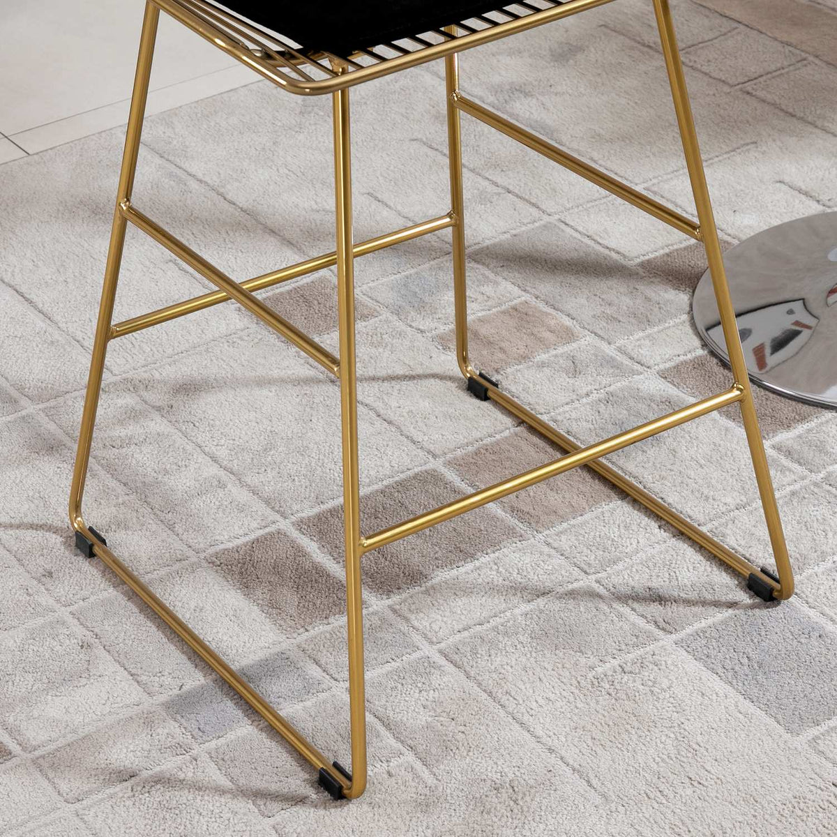 Set of 2 Bar Stools, Bistro Stools with Footrest, Bar Chair, Kitchen Chair with Steel Legs for Living Room, Dining Room, Gold, 46 x 56 x 95 cm