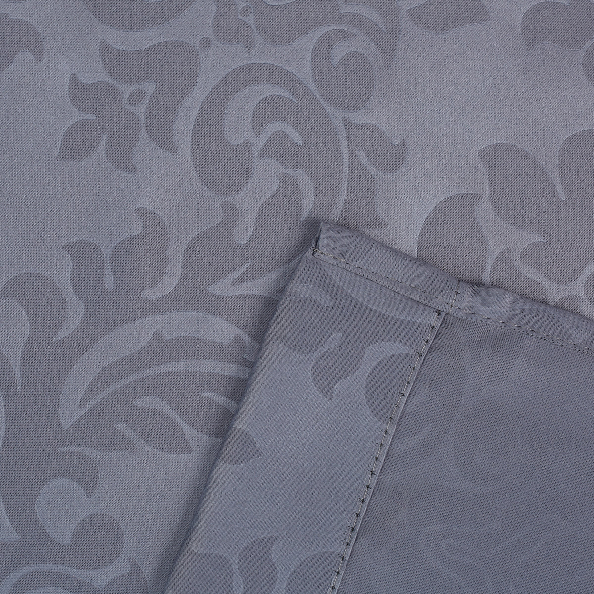 Set of 2 Grey Curtains with Pattern