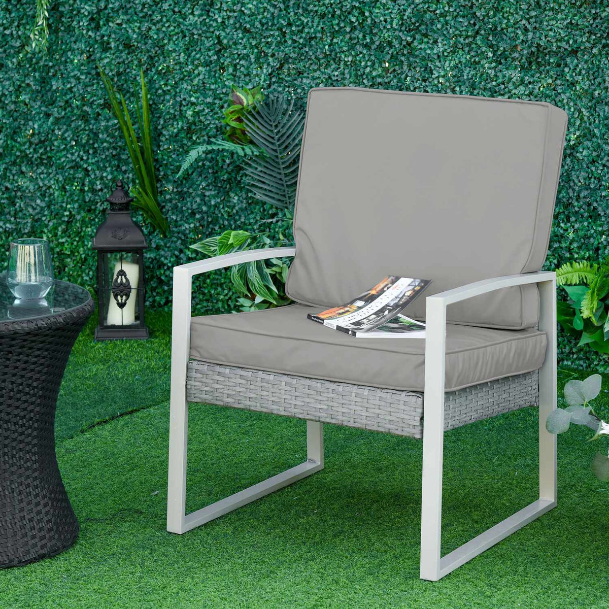 Set of 2 seat cushions, 56 x 52 cm chair cushions with zipper, fabric cover, 7 cm thick upholstery, washable seat cushions for home, garden, car, office, sofa, chairs, light gray