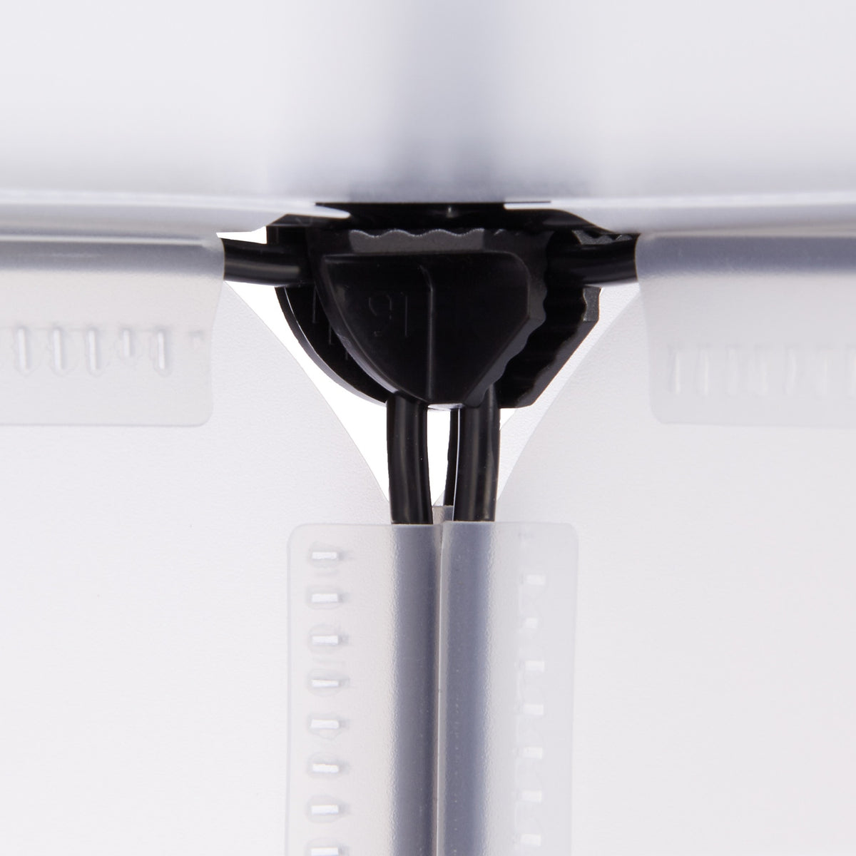 Shelf system 4 compartments