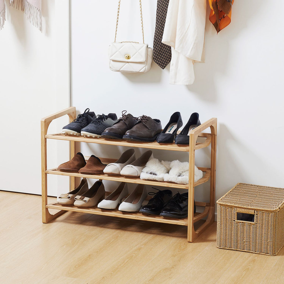 Shoe Rack Shoe Rack Shoe Stand With 3 Levels And Handle For Max. 9 Pairs Of Shoes Shoe Organizer Bamboo 76 X 33 X 51 Cm Natural