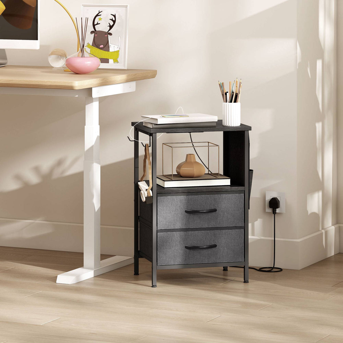 Side Table with Charging Station, Steel Frame, Black, 40x30x60 cm