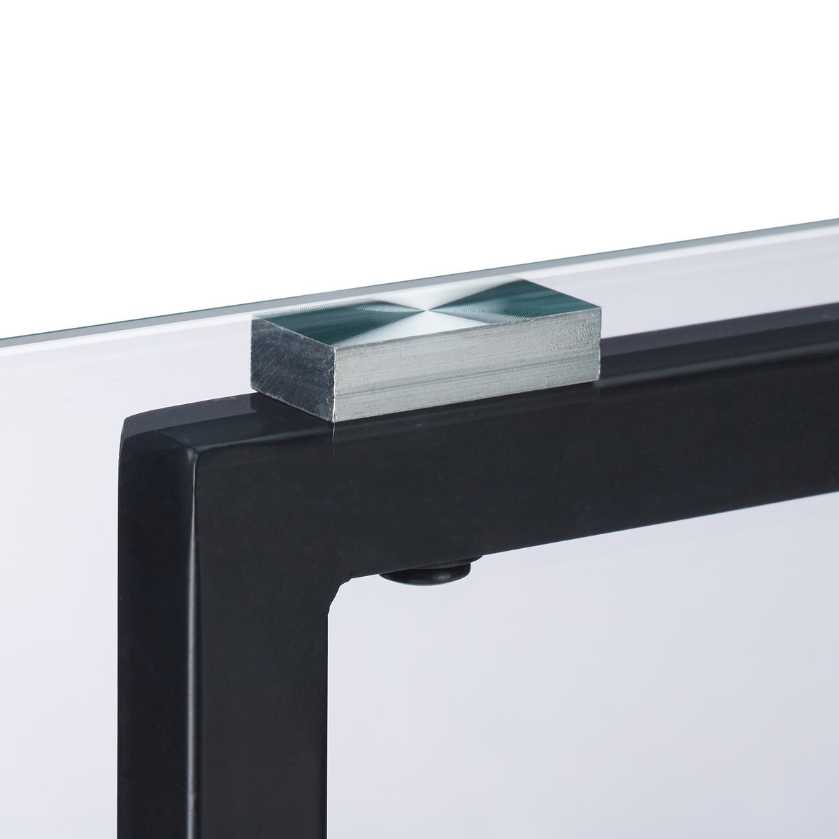 Side table in metal and glass