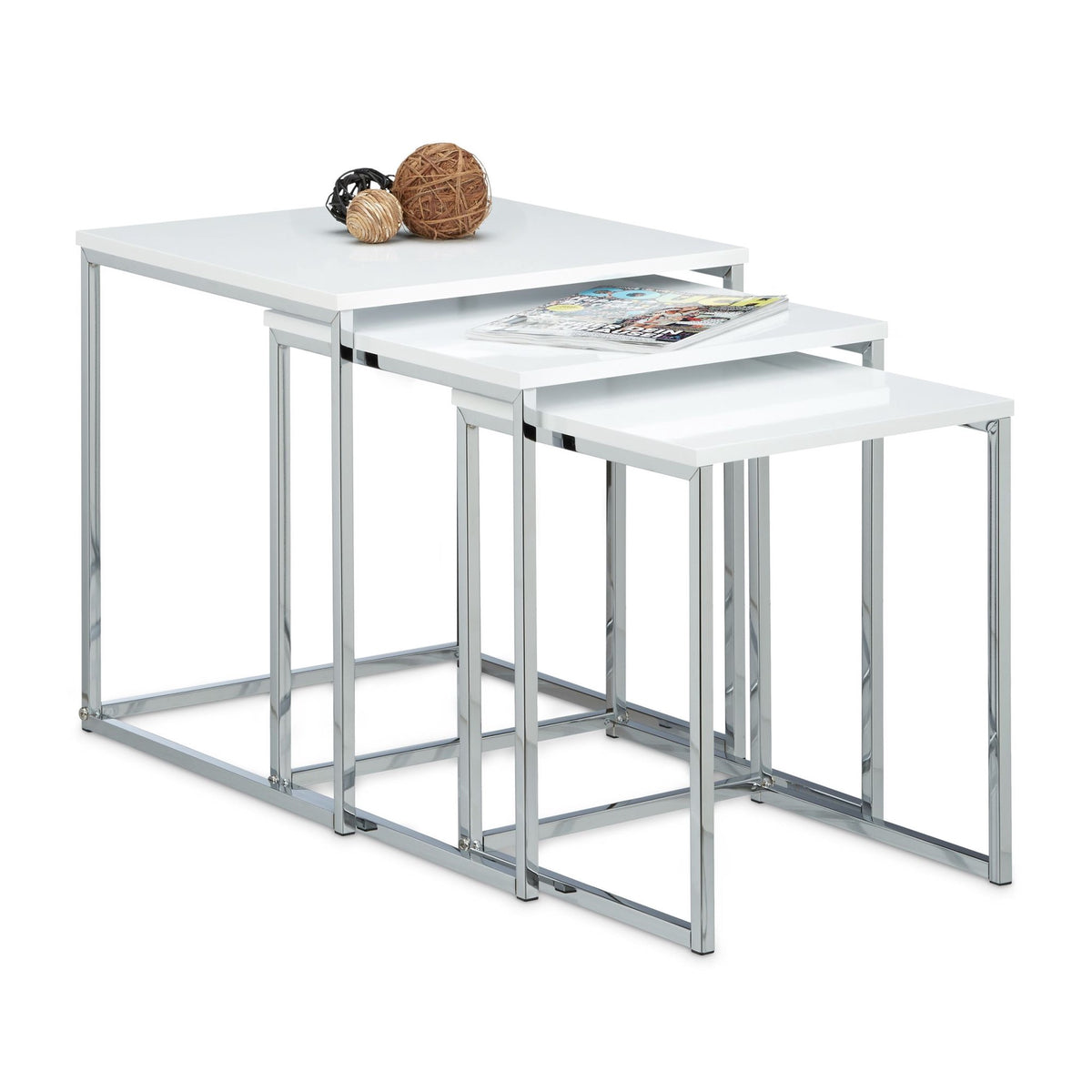Side table in set of 3 with metal legs