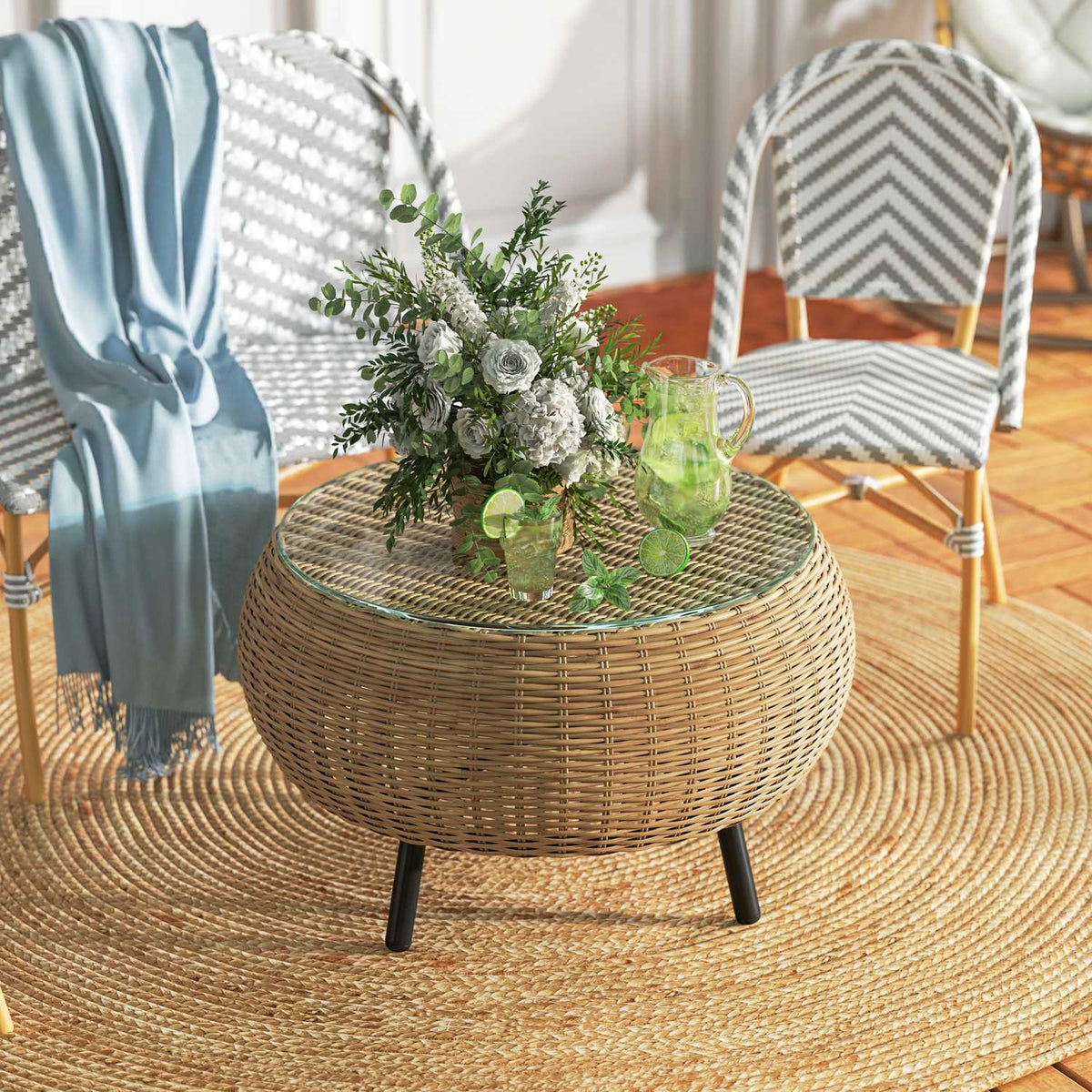 Side table made of polyrattan, round coffee table, coffee table with glass table top, balcony table, garden table, sofa table, tea table, rattan table for garden, terrace, balcony, Ø75 x 42 cm, brown