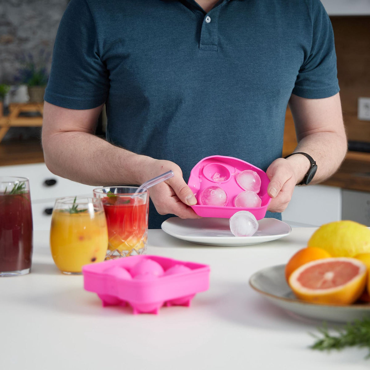 Silicone ice cube mold set of 2