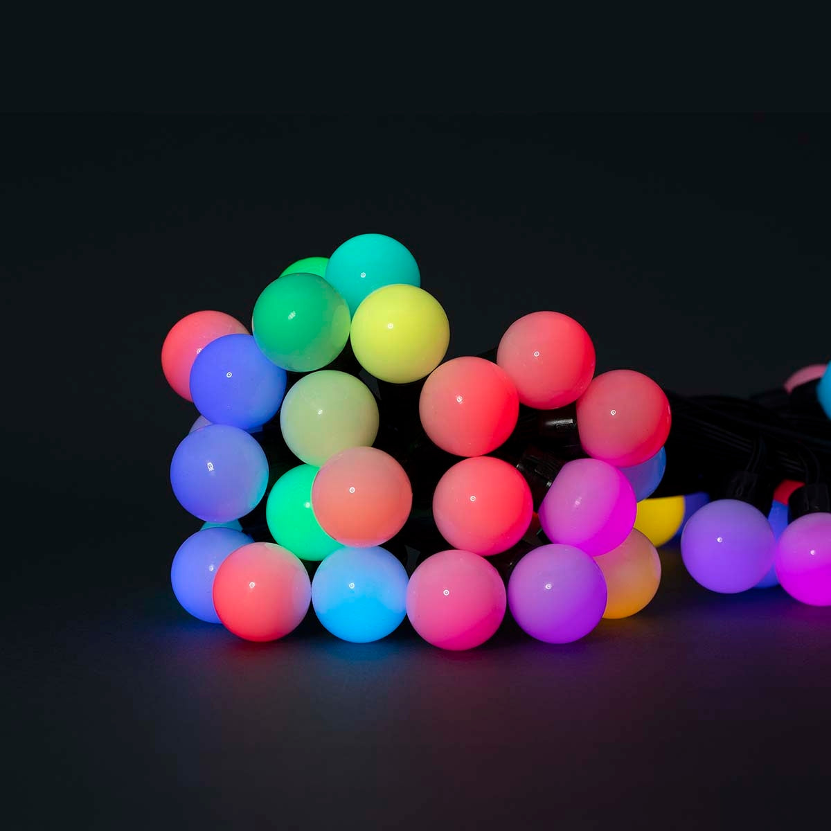 SmartLife Christmas Lighting | Party lights | Wi-Fi | RGB | 48 LEDs | 10.8 m | Android™ / IOS | Bulb diameter: 30 mm
