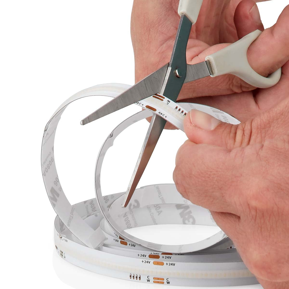 SmartLife LED Strip | Wi-Fi | Warm to cool white | COB | 2.00 m | IP20 | 2700 - 6500 K | 1000 lm | Android™ / IOS