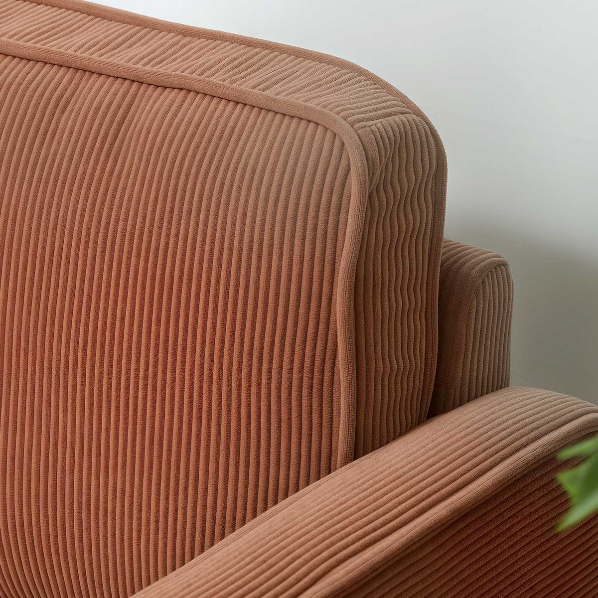 Sofa 2 seater small couch with armrests, storage space, modern upholstered sofa with cord look, wooden legs, cushions, lounge sofa for living room, bedroom, 117 x 63 x 79 cm, pink