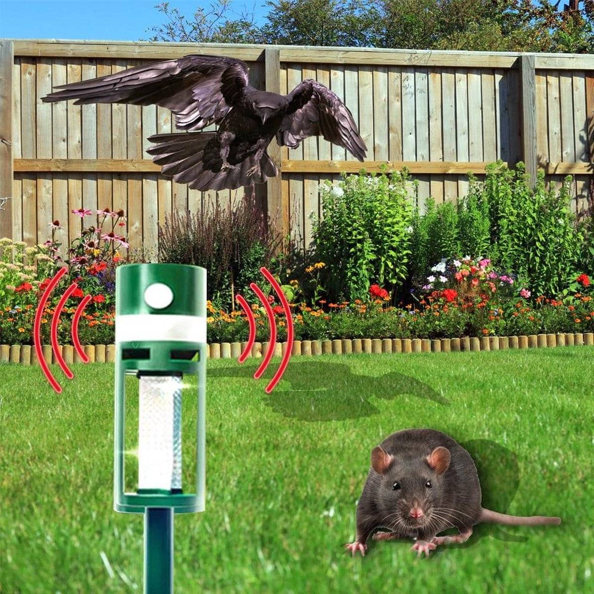 Solar-Powered Ultrasonic Animal Repeller, 50m² Coverage