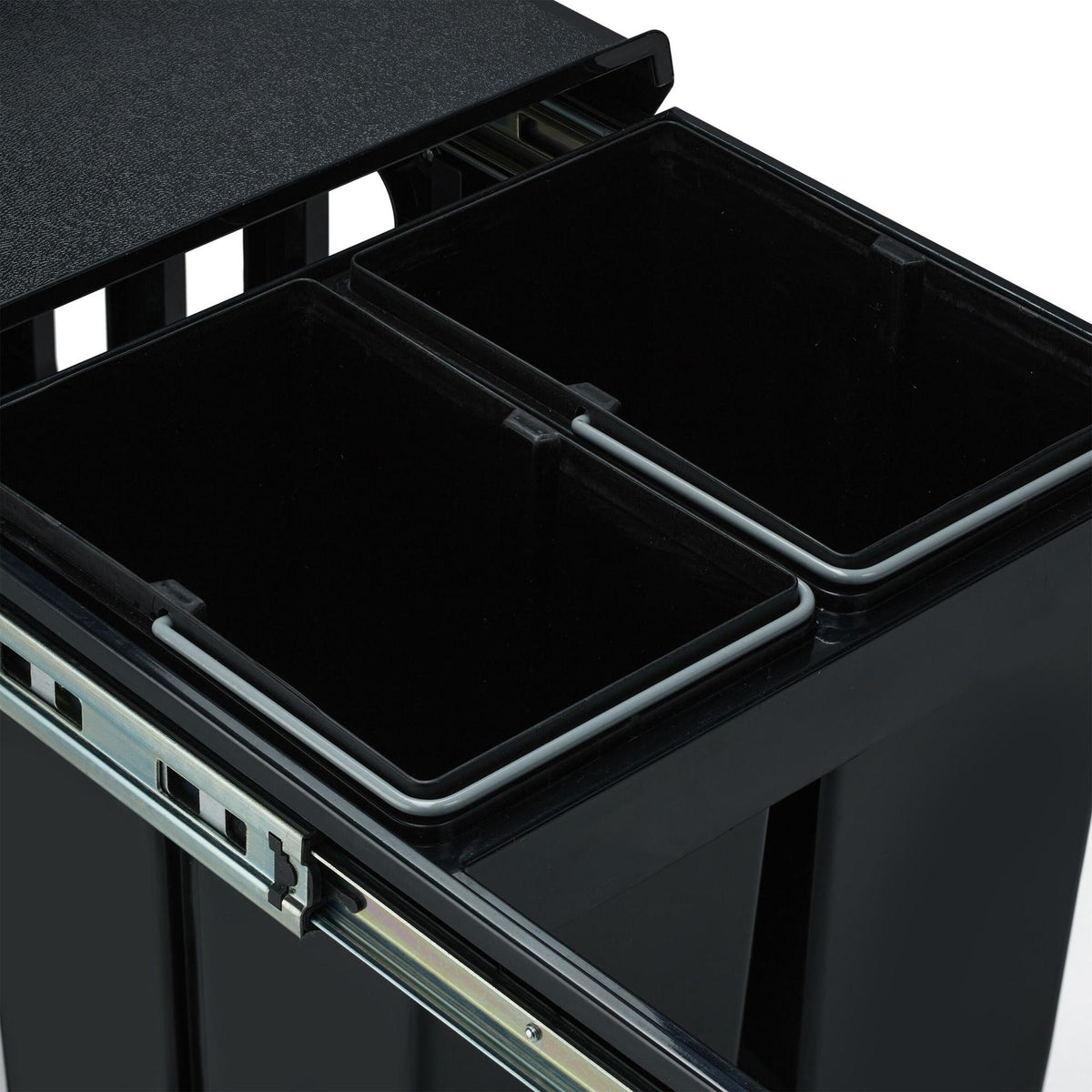 Source sorting with 3 waste bins