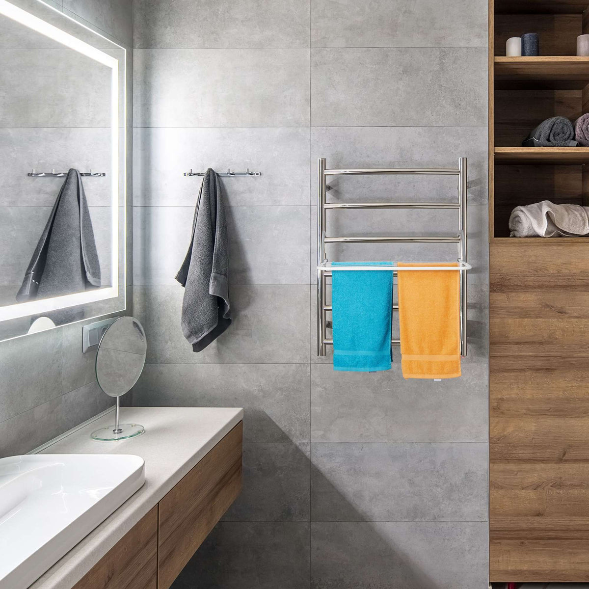 Space-saving hanging dryer