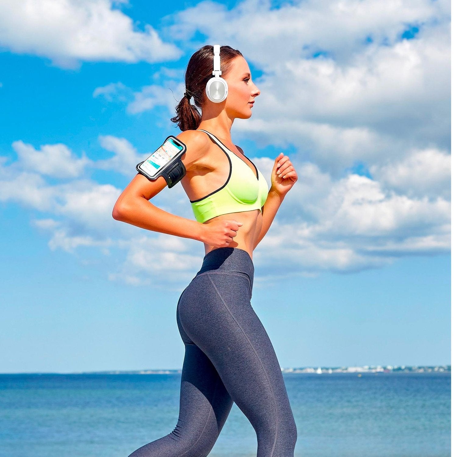 Sports bracelet max 6.9" Black